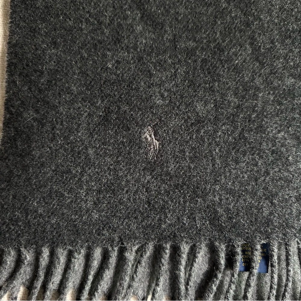 Polo Ralph REVERSIBLE WOOL-BLEND SCARF - Picture 3 of 9